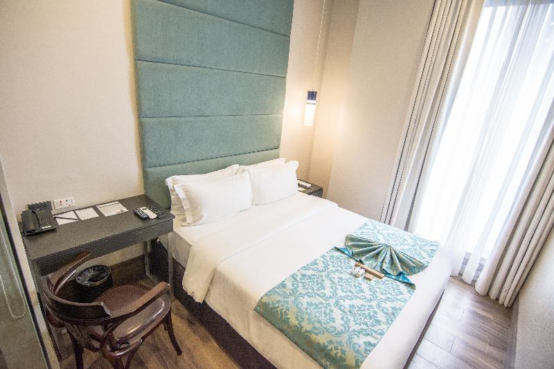 Goldberry Lite Hotel Iloilo City Exterior foto